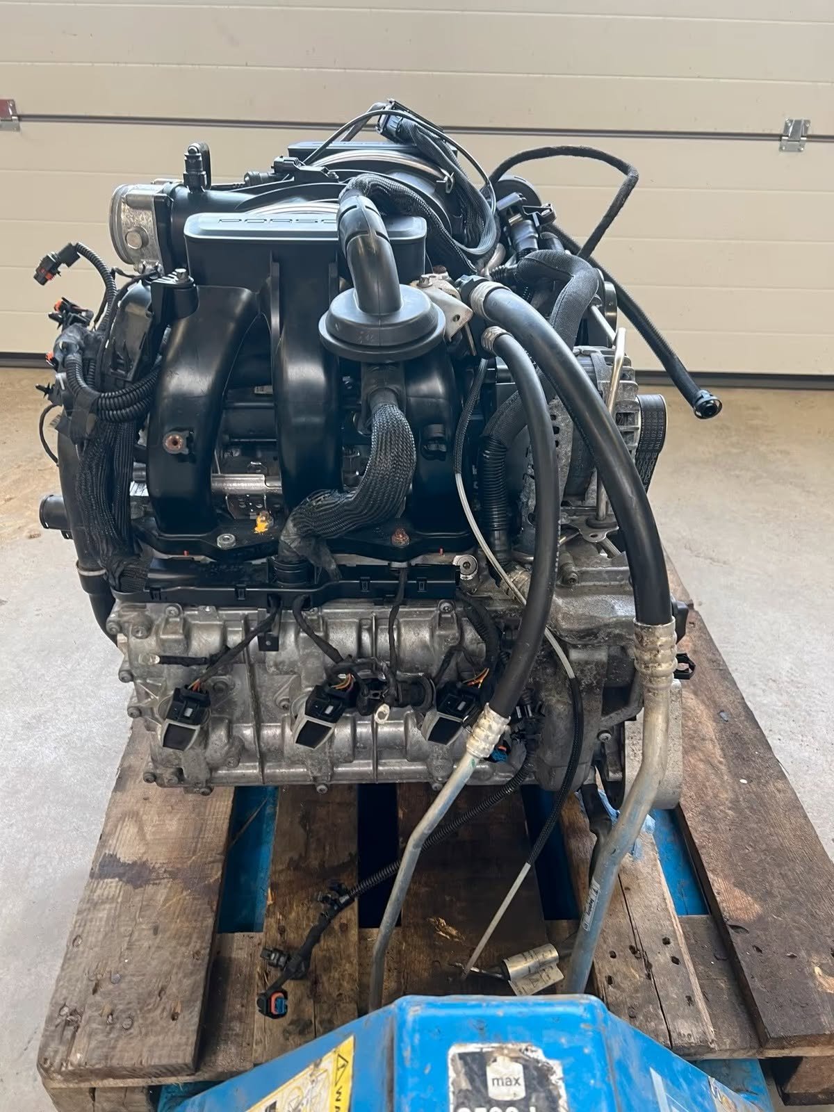 Porsche Boxter 2.7L MA1.22 (MA122) Complete Engine with Transmission