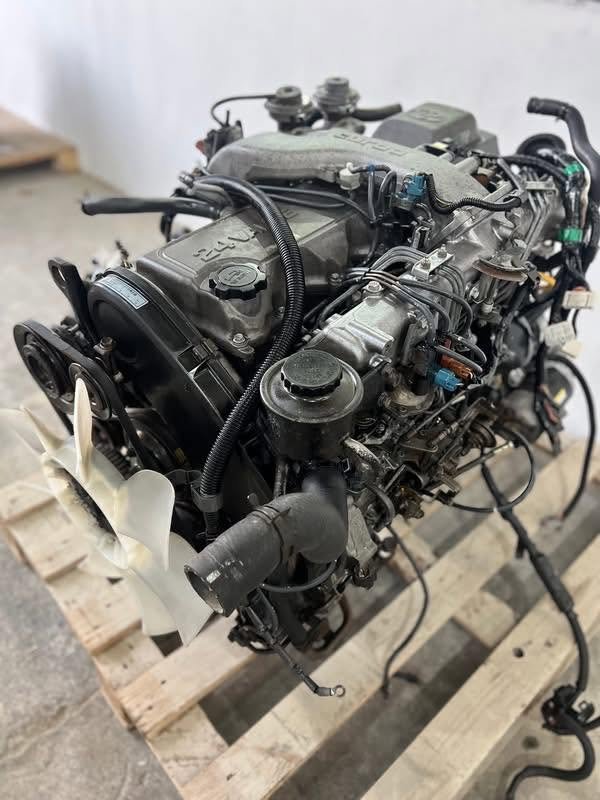 JDM Toyota 1HD-FT 80 Series Land Cruiser Diesel Engine - Image 3